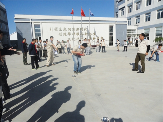 煙臺華順油氣潤滑運(yùn)動項(xiàng)目游戲之搶種搶收