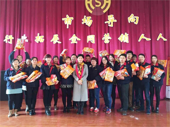 煙臺華順油氣潤滑設(shè)備主要應(yīng)用領(lǐng)域：滾動軸承油氣潤滑系統(tǒng)天車油氣潤滑系統(tǒng)鏈條油氣潤滑系統(tǒng)開式齒輪油氣潤滑系統(tǒng)礦山機械油氣潤滑系統(tǒng)高速電主軸油氣潤滑系統(tǒng)高鐵、輕軌、地鐵輪緣油氣潤滑系統(tǒng)