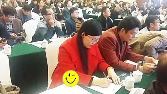 &ldquo;2015第三屆中國(guó)鋼鐵發(fā)展合作交流會(huì)&rdquo;在馬鞍山拉開(kāi)帷幕，煙臺(tái)華順作為唯一一家潤(rùn)滑企業(yè)應(yīng)邀出席本次盛會(huì)，煙臺(tái)華順公司13年來(lái)專項(xiàng)致力于高效節(jié)能油氣潤(rùn)滑系統(tǒng)的應(yīng)用和推廣，是中國(guó)油氣潤(rùn)滑系統(tǒng)客戶認(rèn)可度最高品牌，可直接替代進(jìn)口同類產(chǎn)品