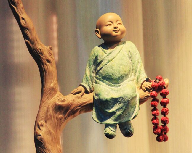 節(jié)能降耗，從油氣潤滑開始。近三年，煙臺華順油氣潤滑設(shè)備公司為國內(nèi)的200多個企業(yè)提供了500余套具有自主知識產(chǎn)權(quán)的油氣集中潤滑系統(tǒng)。這些設(shè)備的安裝與使用，不僅降低了設(shè)備潤滑油的消耗，提高了軸承的使用壽命，同時改善了客戶生產(chǎn)現(xiàn)場環(huán)境，投資回報率100%以上，受到了客戶的一致好評