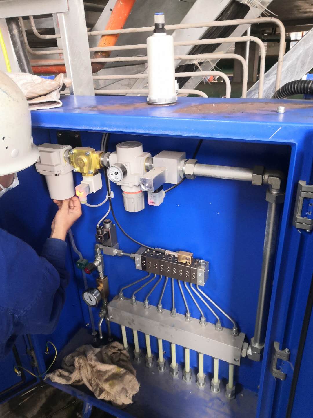 油氣潤滑系統(tǒng)