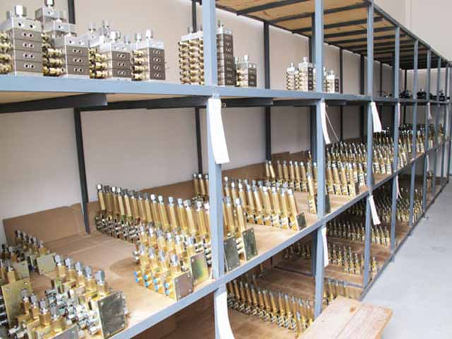 華順庫(kù)房一角